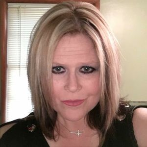 Meet your Posher, Shelly